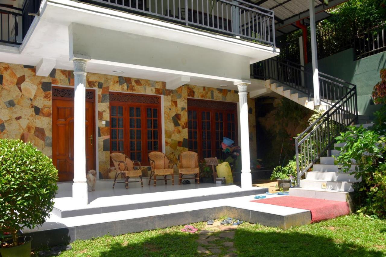 Cozy Homestay Kandy Exterior foto